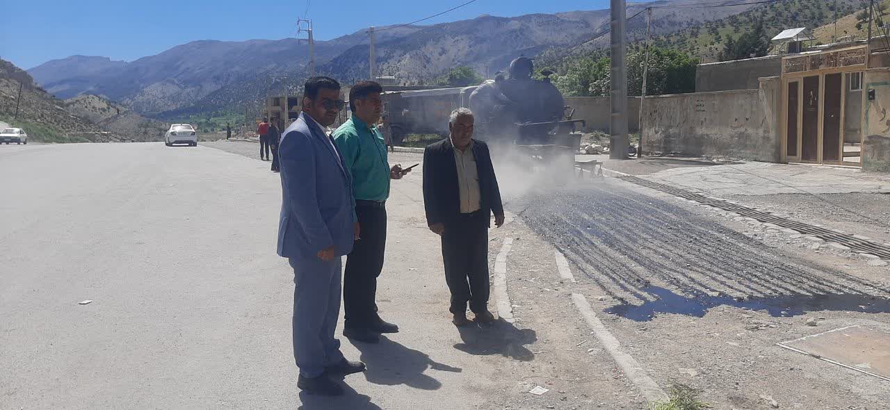 آغاز عملیات گسترده قیرپاشی معابر سطح شهر جعفرآباد